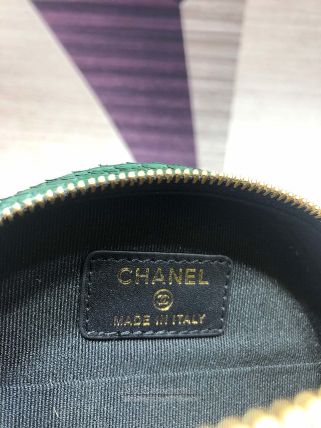 Chanel女包 A81599 香奈兒鏈子斜跨包 蟒蛇皮 羊皮革 彩繪Chanel圓餅包  djc3786